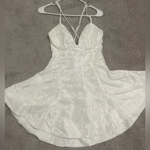 Windsor | Dresses | Capture Hearts Vneck Embroidered Skater Dress | Poshmark